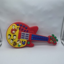 VTG The Wiggles Play Along Musical Sing Dance Red 16" Guitar 2003 Spin Master