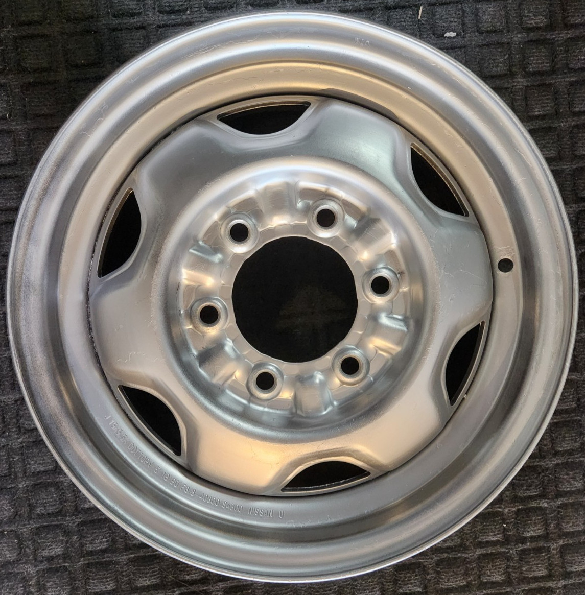 15" NISSAN PICKUP, PATHFINDER OEM SILVER STEEL WHEEL RIM 1986-1992 15x5.5