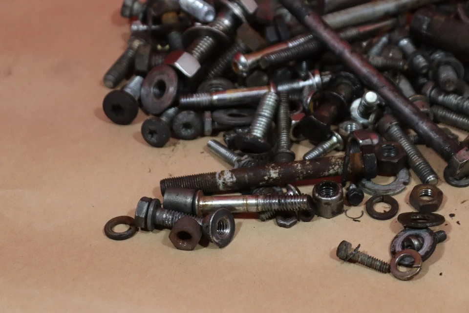 Harley-Davidson Sportster 1100 XLH1100 1987 juego de pernos kit de hardware Foto 2 de 4