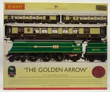 Hornby R2369 'The Golden Arrow" train pack - DCC Fitted With Smoke Unit Fitted