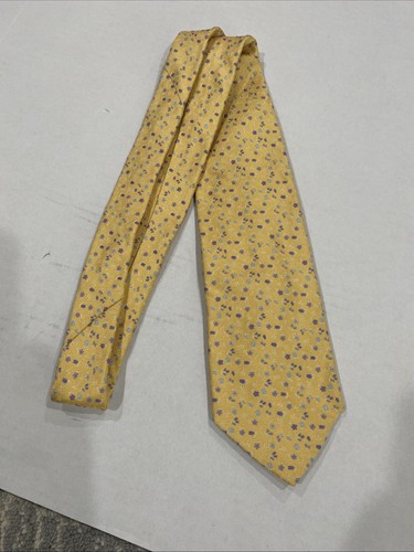 BROOKS BROTHERS Makers 100% Pure Silk Tie Made USA Woven Italy Gold Floral - Picture 5 of 5