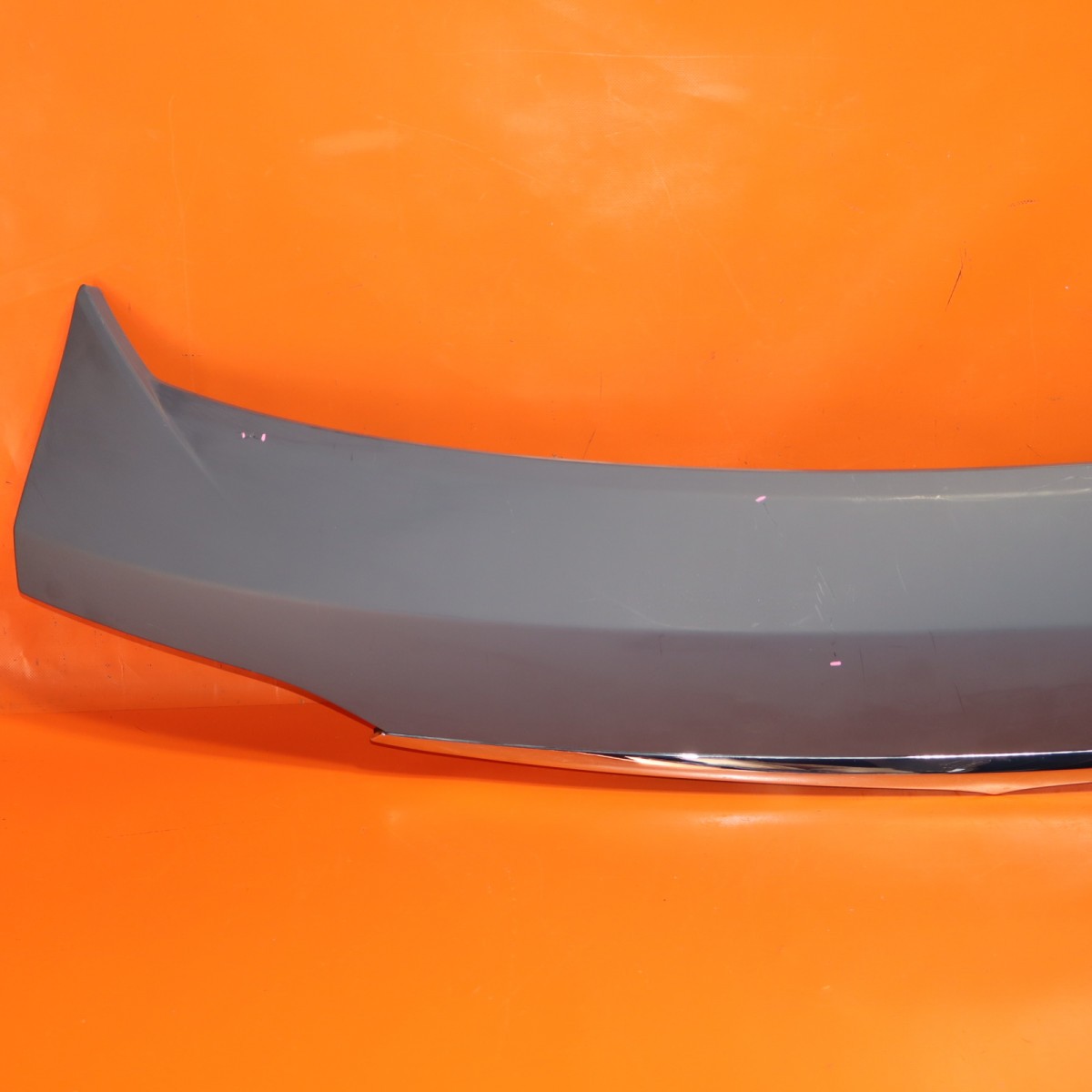 Maserati Levante 2016-2019 Wing P/N 670042733