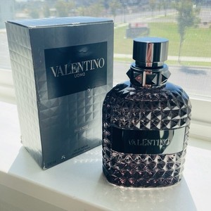 ヴァレンティノウォモノワール アブソリュ Noir Absolu 100ml ヴァレンティノウォモノワール アブソリュ Noir Absolu 100ml