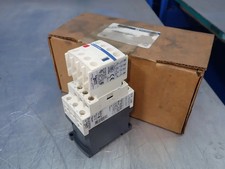 TELEMECANIQUE CONTACT BLOCK LADN22