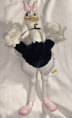 Steiff - Fantasia - Mme Upanova - from the Disney Showcase Collection - (read)