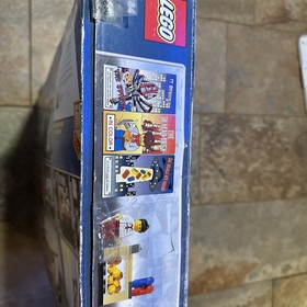 Lego Creator Expert Town Plan Set #10184 Year 2008 Celebrating 50 Years 
