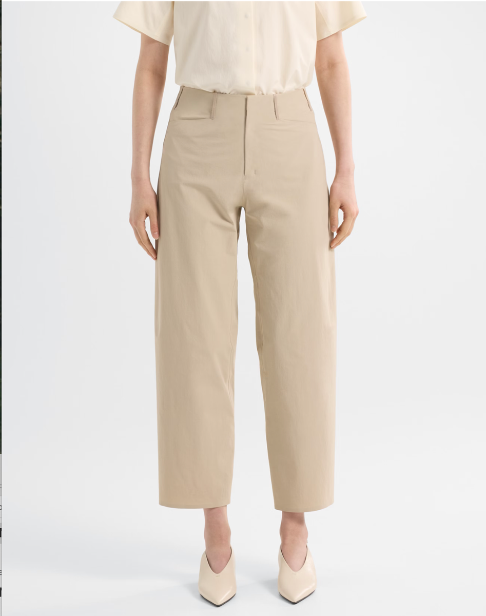 Arcteryx Veilance NWOT Belfry Pant Womens Size 2 Beige Straight