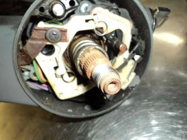 GM Steering Column Pins OEM GM Tilt Steering Column Pivot Pins For G-Body & Most Vehicles - Used Genuine Part OEM Steering Pivot Pins - Foto 4