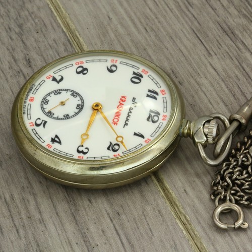 RARO Molnija Krasnikof lupi nella foresta 3602 URSS orologio da tasca sovietico scatola, carta - Foto 9 di 11