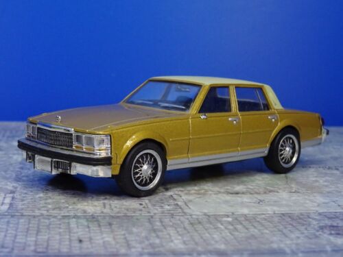 Del Prado 1:43 Triumph Subaru MB Alfa Audi BMW Renault VW Lamborghini VF 415-427 - Bild 8 von 79