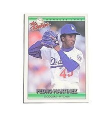 1992 Donruss The Rookies #69 Pedro Martinez RC HOF !!