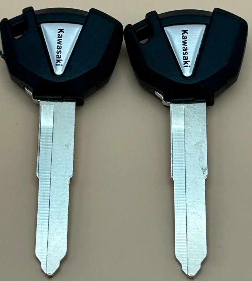 2 llaves en blanco Kawasaki 1987-2007 KLR650 KLR 650 250 2002+ KLX110 KLX125 KLX140 Foto 4 de 4