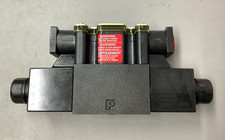 Parker D1VW020DNYGF5 Hydraulic Directional Control Valve 5000PSI 120/110V (b150)