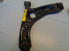 Triangle de suspension Peugeot 107
