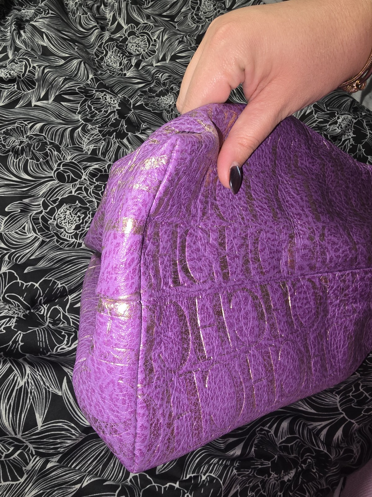 Carolina Herrera Handbag — image 3