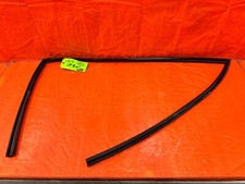 06-11 Civic 4d Sedan - Driver Left Front Weather Strip Run Channel Oem 282 06-11 Civic 4d Sedan - Driver Left Front Weather Strip Run Channel Oem 282