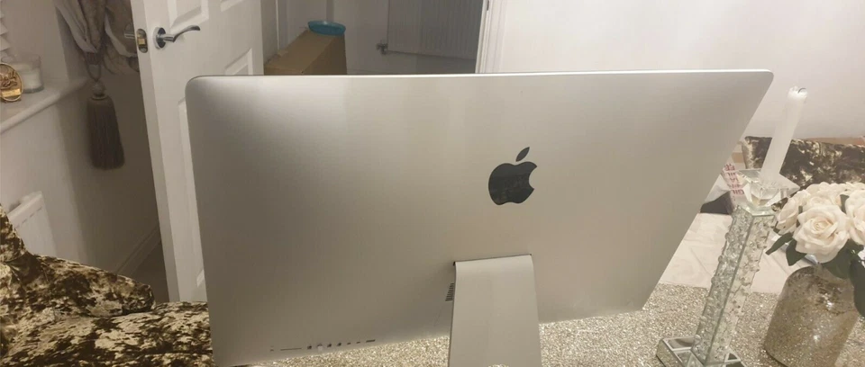 Pristine Apple iMac A1418 21.5" Display with Logic Pro final Cut Pro MS Officeaq - Image 3 of 4