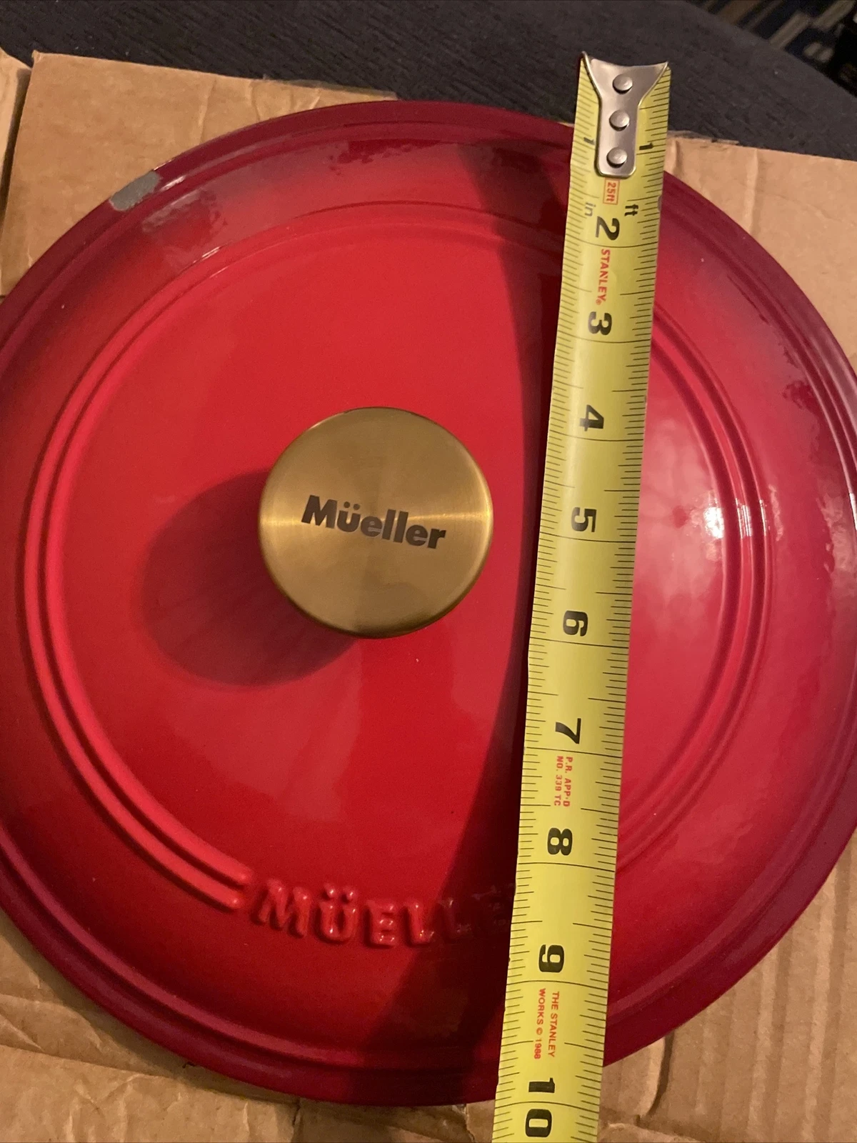 Mueller DuraCast 6 Quart Enameled Cast Iron Dutch Oven Lid Chipped Red