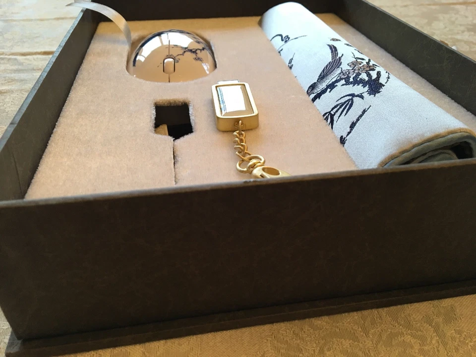 ALFOMBRILLA DE RATÓN Y RATÓN CHINA VINTAGE Y MEMORIA USB ARTE CERÁMICA ARTE Foto 2 de 4