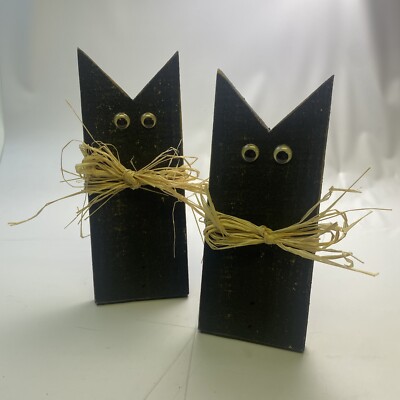 Fall / Halloween Decor - Set of 2 Wooden Black Cats w/ Straw Bows & Googly Eyes 
