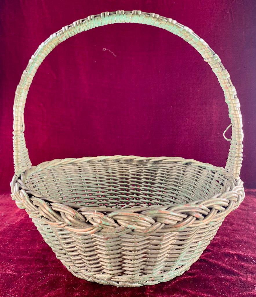 Basket Wicker Mint Green Gold Round 11.5 x 10.5 x 10.5 Vintage
