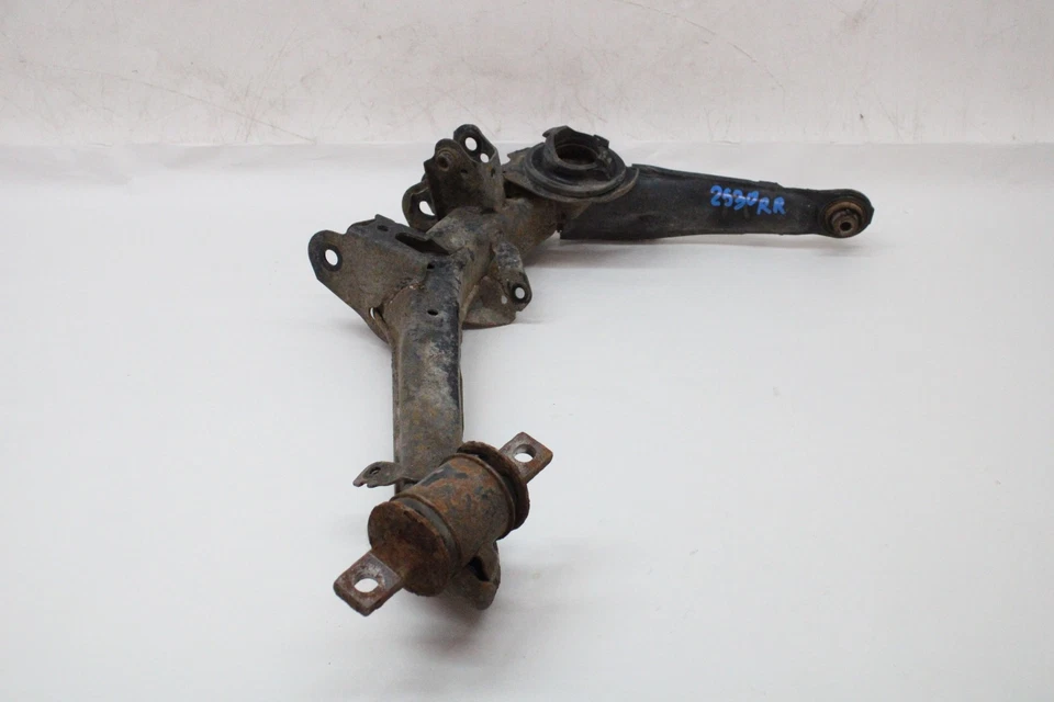 2012 HONDA CIVIC HYBRID REAR RIGHT LOWER TRAILING CONTROL ARM HUB OEM 12 - Image 3 of 4