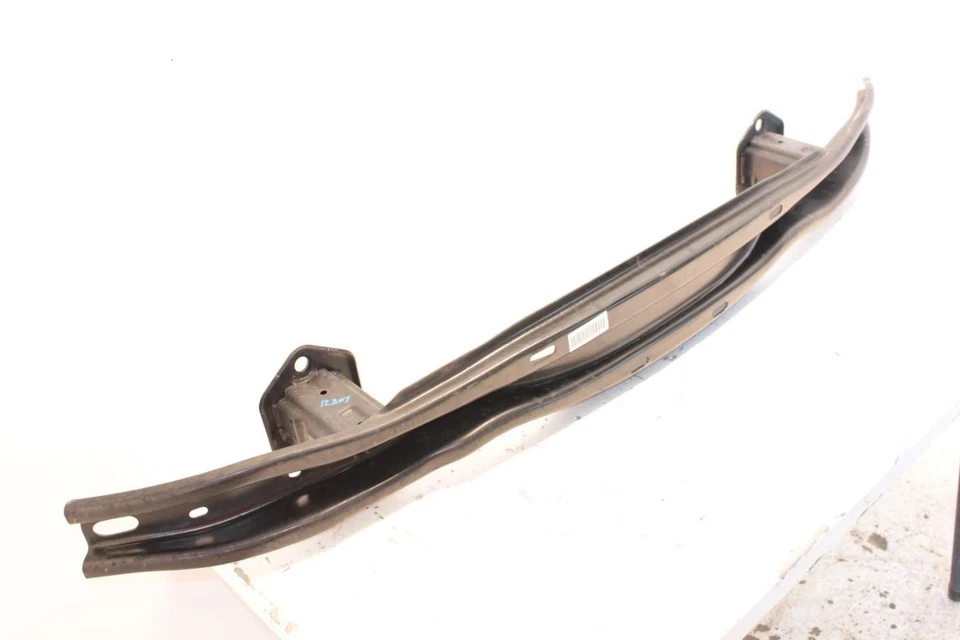 15-17 BMW M3 3.0L Twin Turbo Rear Bumper Reinforcement Bar 51127256928 - Imagem 2 de 4