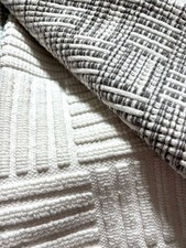 4-Piece Threshold Gray  White Rugs Set- Soft Bathmats 17 x 24 Brand NEW 2 PACK