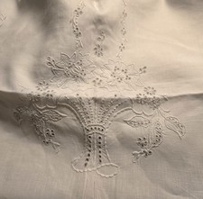 Vtg Hand Embroidered White Linen LONG Table Runner 68  X 23  FLOWER BASKETS