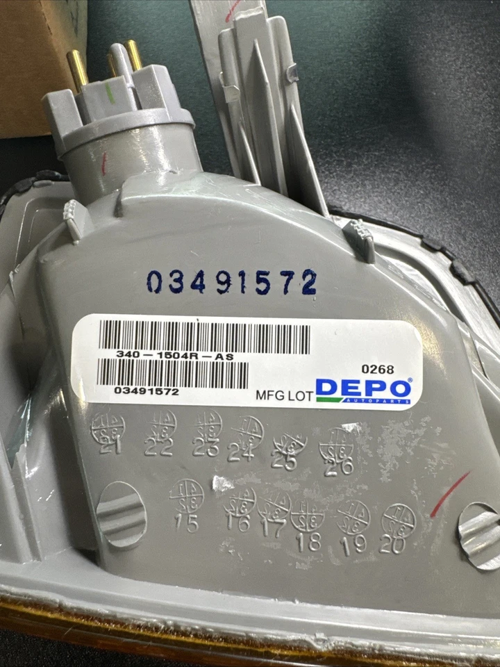 Luz de señal de giro/estacionamiento Depo 340-1504R-AS, montaje Foto 2 de 4