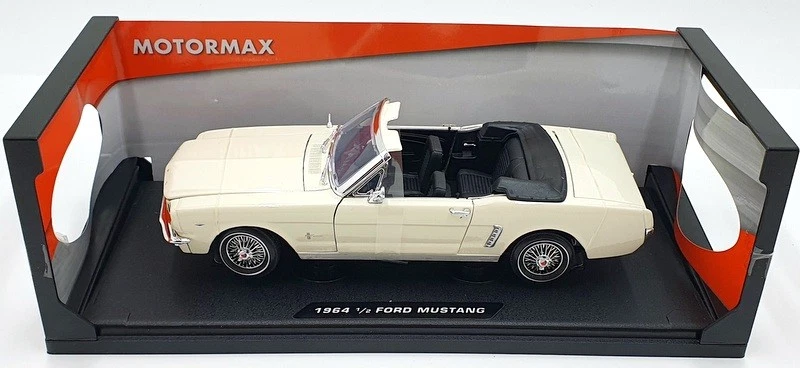 Motor Max 1/18 Scale 73145 - 1964 1/2 Ford Mustang - White - Image 4 of 4