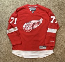 Ultimate Detroit Red Wings Collector and Super Fan Gift Guide 47