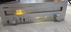VINTAGE YAMAHA NATURAL SOUND AM/FM STEREO TUNER CT-810 NFB PLL MPX