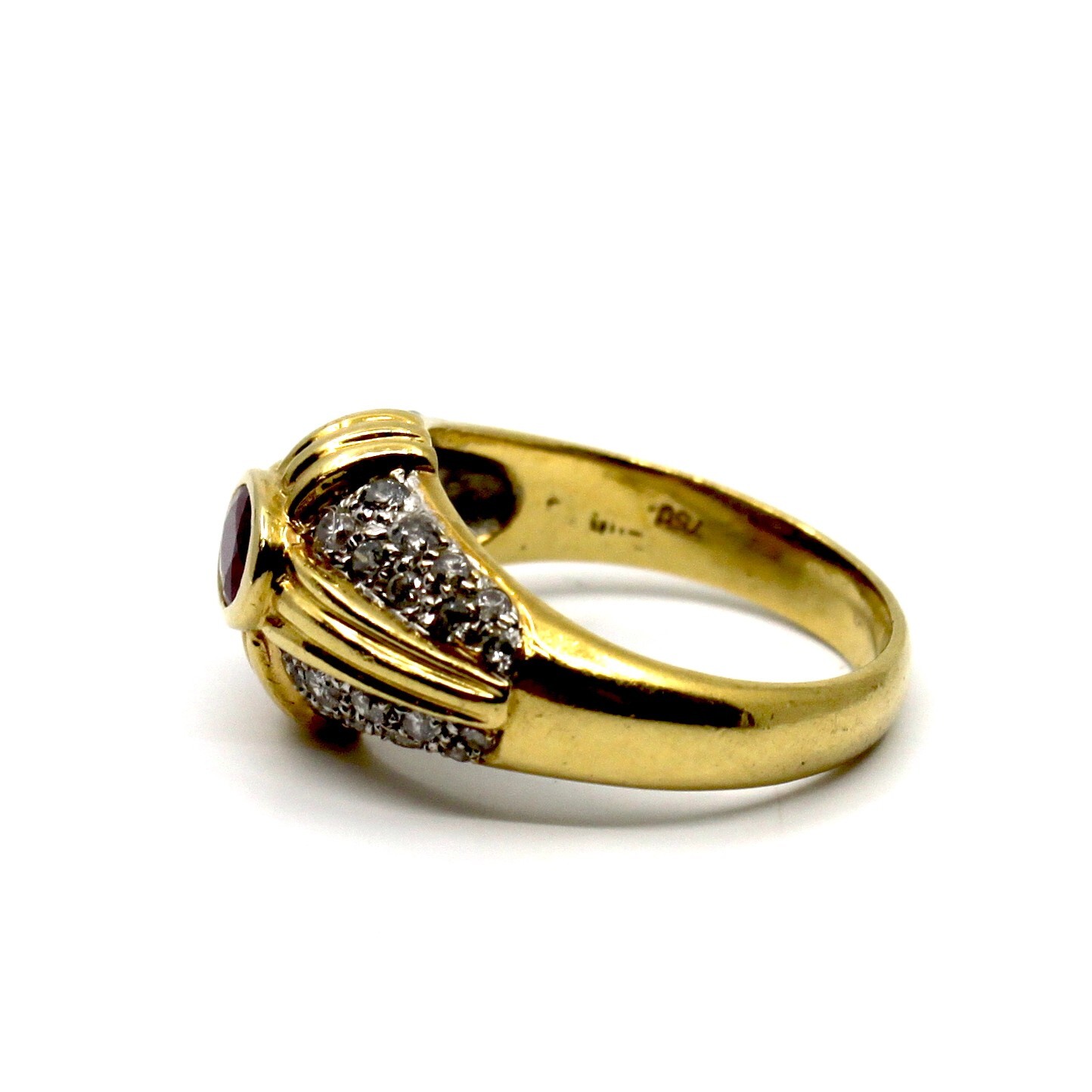 Natural Ruby and Diamonds Statement 18k Yellow Go… - image 5