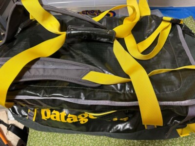 最終値下げ！！patagonia Black Hole Duffe  90L Patagonia Black Hole Duffel Bag 90L Backpack Glossy Blue