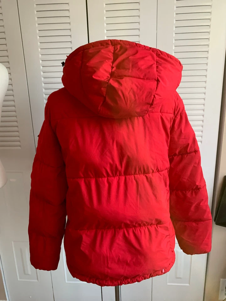 Chaqueta acolchada con capucha BCBGeneration roja ecológica para mujer talla L Foto 3 de 4