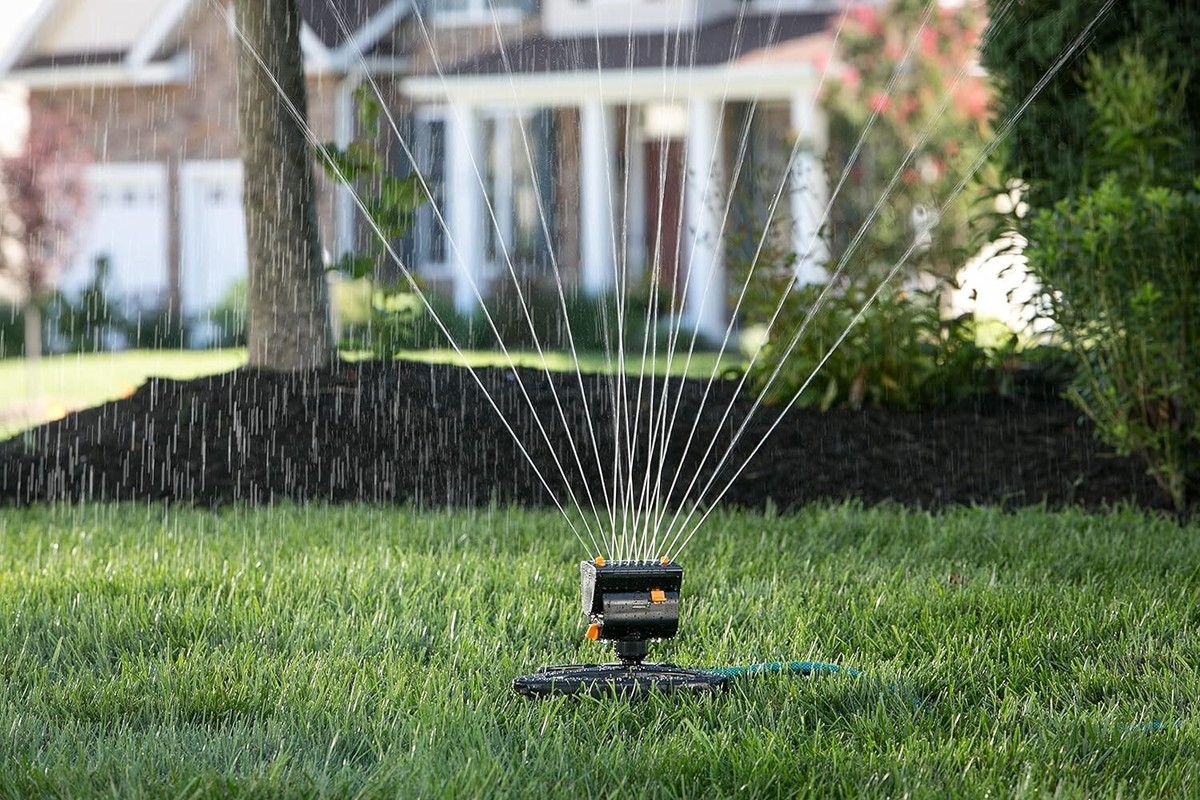 Melnor 65131AMZ Mini Oscillator Sprinkler Bundle, Black, Yellow | eBay