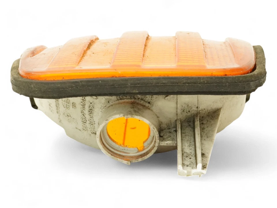 1981 - 1985 Mercedes Benz S Class W126 Turn Signal Light Halogen Passenger Right - Image 4 of 4