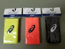 New Asics Performance Wristbands.  3 Colors To Choose.