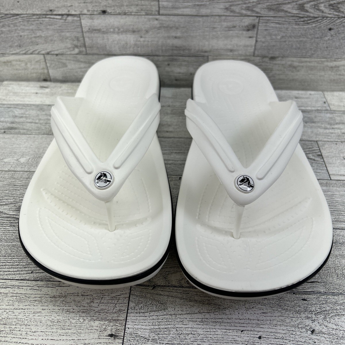 CROCS Size 11 Men display picture 1