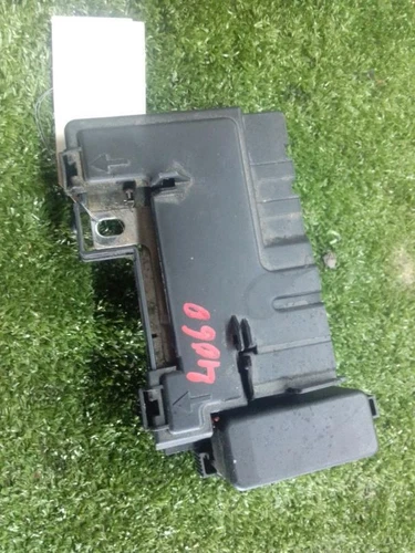 6R0915429 Caja Reles/Fusibles para SEAT IBIZA BERLINA (6J5) FR 2012 450041 - Imagen 2 de 5