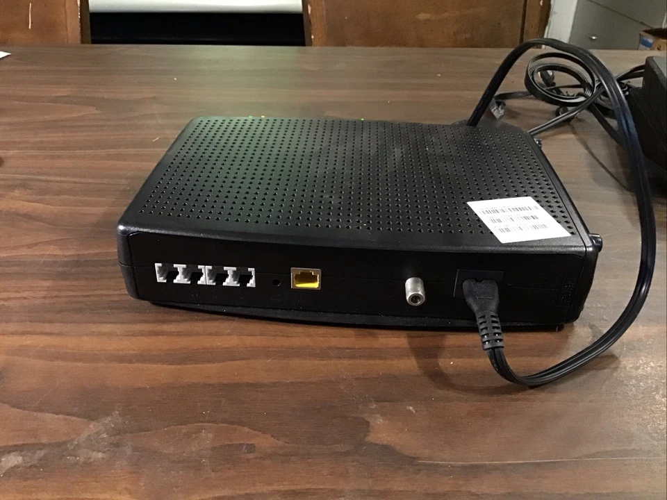 ARRIS Touchstone TM822G DOCSIS 3.0 8x4 Telephony Modem - Black - Image 3 of 3