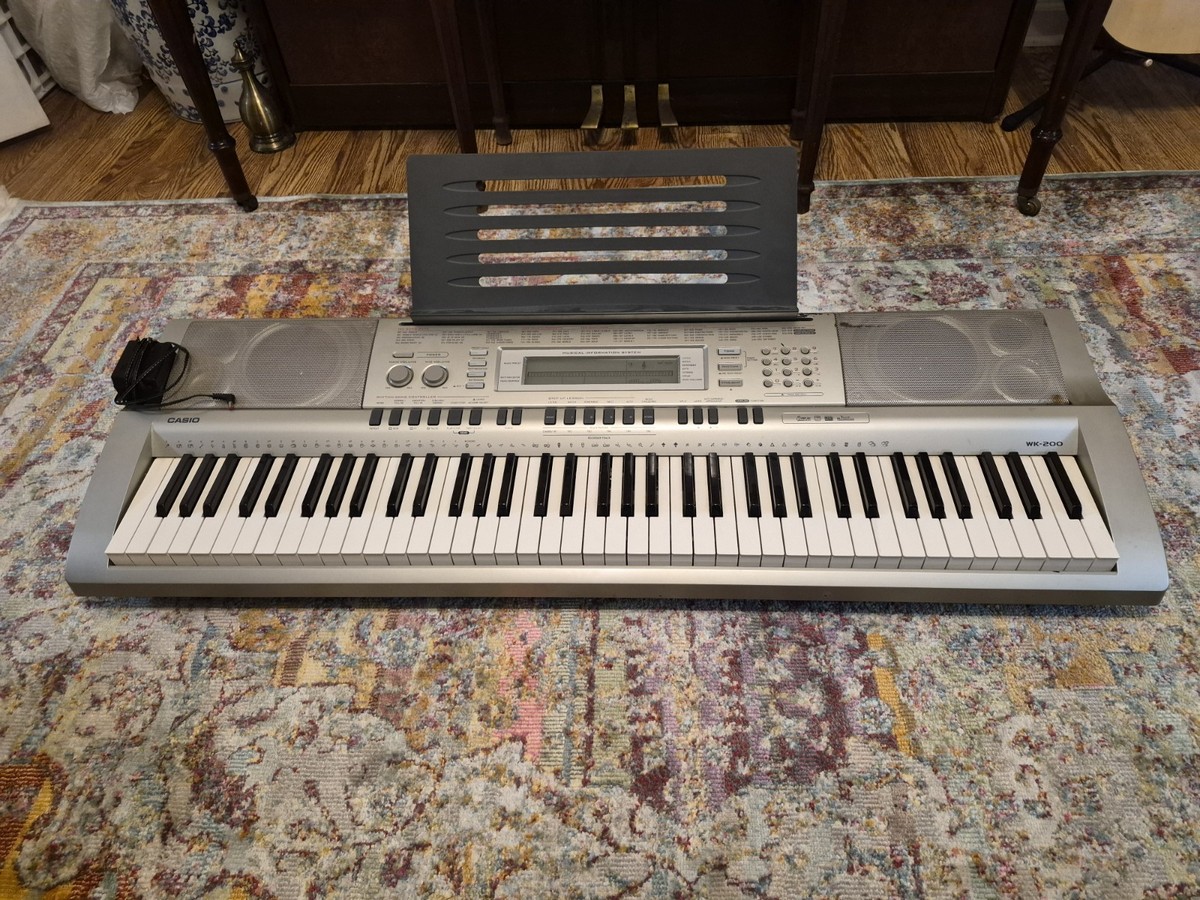 CASIO カシオ 電子キーボード WK-200 Restock Casio WK-200 76-Key Digital Keyboard Workstation | Guitar