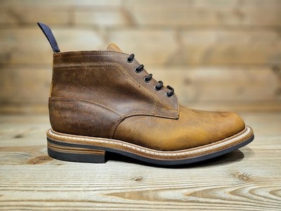 TRICKERS - Horween Predator Cognac - Herren Tan Handmade Stiefel - NEU!!!