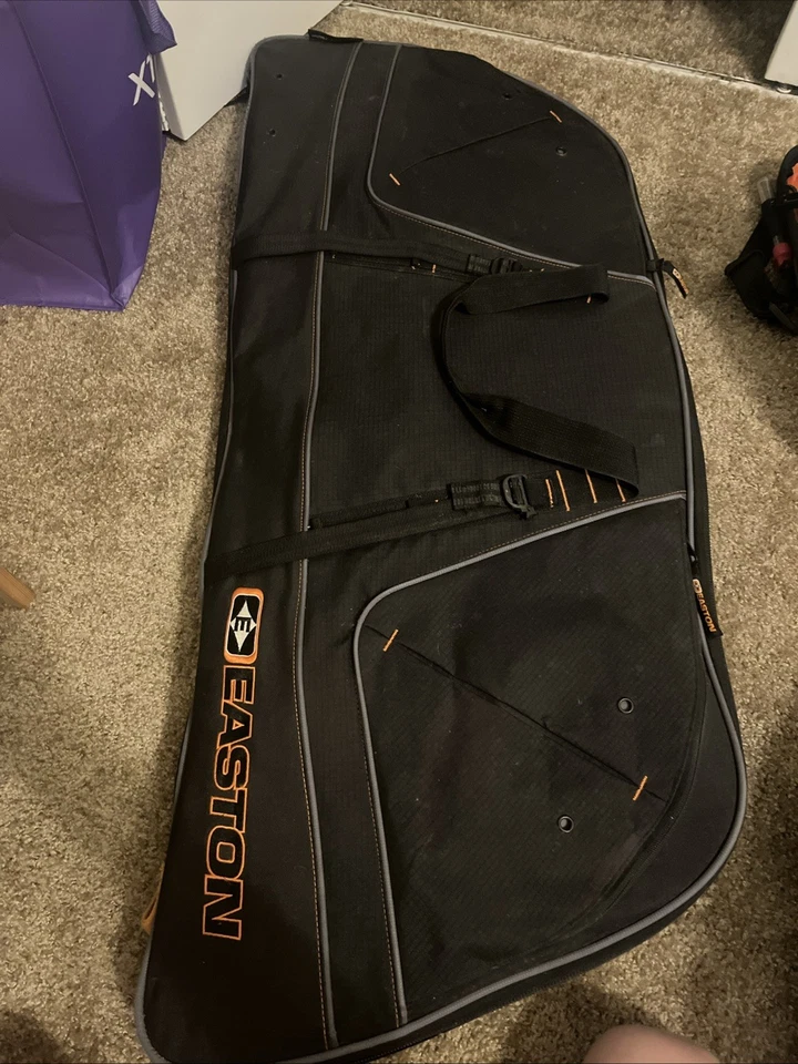 Estuche con arco y arco Easton Hoyt Ruckus Yz50 juvenil Foto 2 de 2