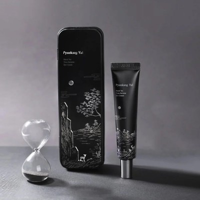 Black Tea Time Reverse Eye Cream by Pyunkang Yul for Unisex - 0.85 oz Cream