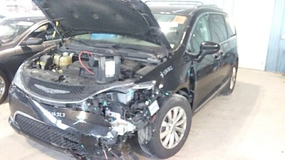 2018 Chrysler Pacifica Automatic Transmission OEM 194K Miles - LKQ372877548