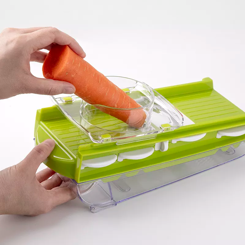 Vegetable Grater & Chopper – Multi Space Saver Kitchen Tool