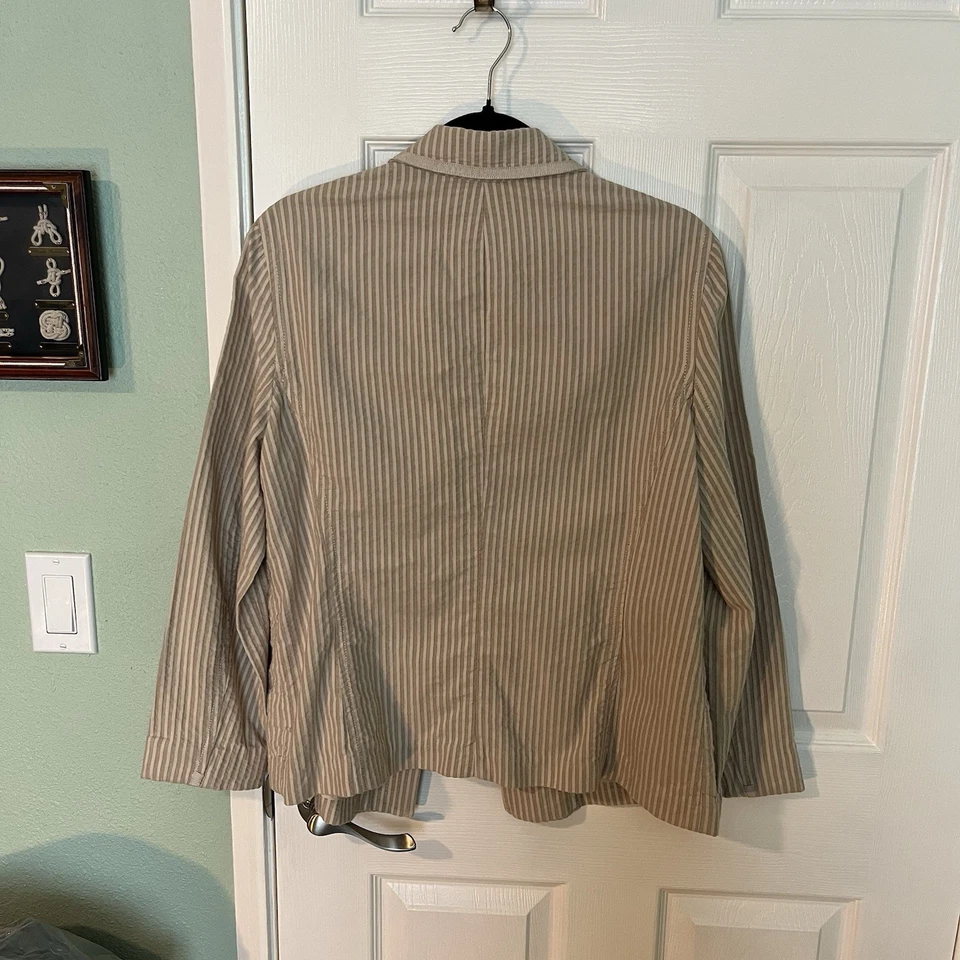 Blazer Liz Claiborne Clásico Seersucker Rayas Informal Ligero Crema y Tostado Talla 16 Foto 4 de 4