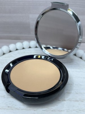 Orlane Compact Cake Foundation Dual Effect Wet or Dry 05 Ambre 0.31oz